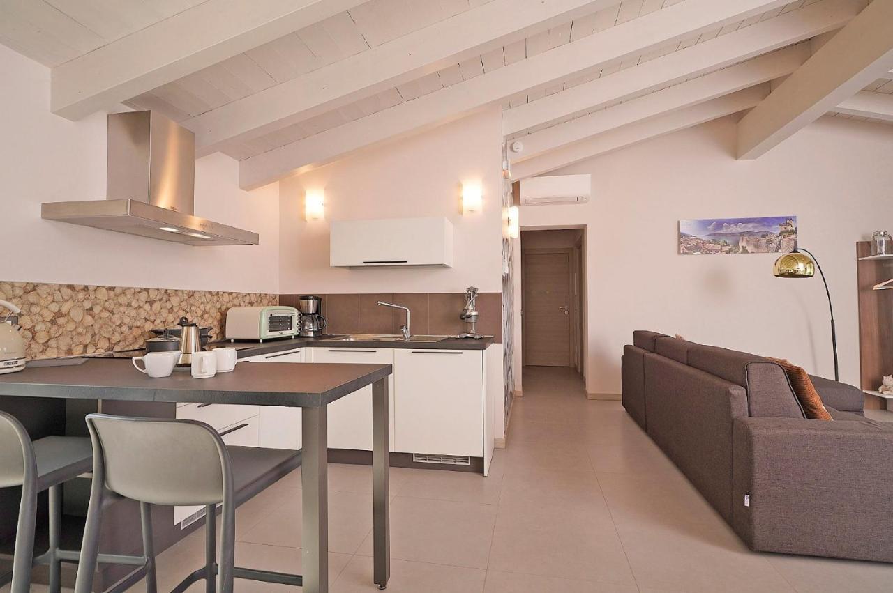 Appartement Gardaliva 5 à Manerba del Garda Extérieur photo